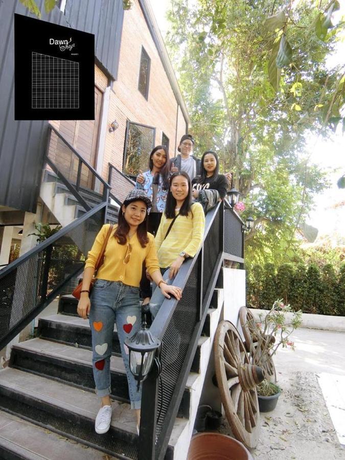 Dawnthaya Ayutthaya House บ้านดอนธยๅ อยุธยา Eksteriør billede
